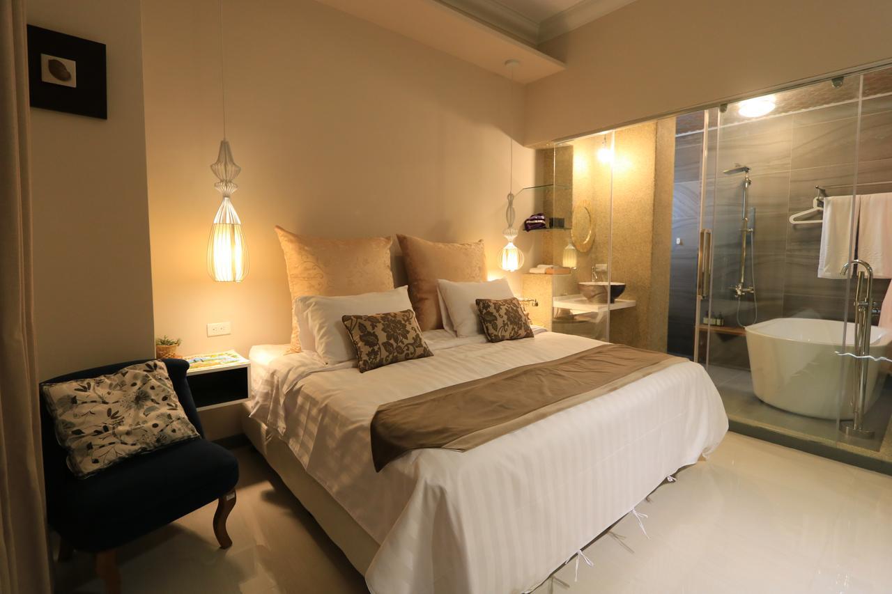 La Fleur Bnb & Restaurant Hengchun South Gate Exterior photo